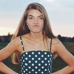 Meet your Posher, Molly